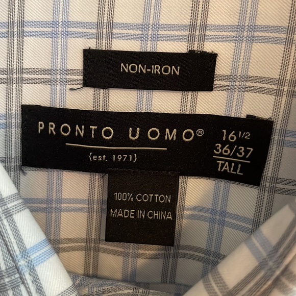 Pronto Uomo Men’s Blue and Grey Window Pane Dress Shirt - Picture 2 of 4